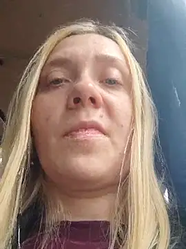 LeraSweet online show from May 8, 2026, 3:49 pm