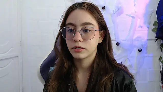 BlairVicent online show from October 15, 2025, 1:52 pm