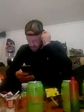 eltoulou online show from February 16, 2025, 8:33 pm