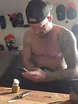 eltoulou online show from February 11, 2025, 1:51 pm