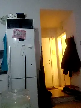 eltoulou online show from February 17, 2025, 4:20 am