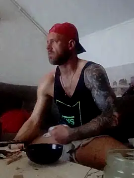 eltoulou online show from March 21, 2025, 2:07 am