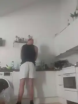 eltoulou online show from February 16, 2025, 3:05 pm