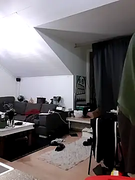 eltoulou online show from March 4, 2025, 1:12 am