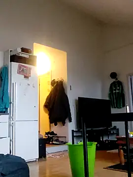 eltoulou online show from February 24, 2025, 3:53 pm