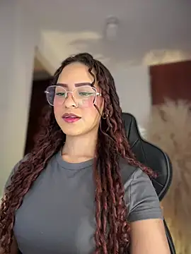 Snapshot of gretta_kler1 chatting on May 10, 2026, 4:09 pm gretta kler1 online show from May 10, 2026, 4:09 pm