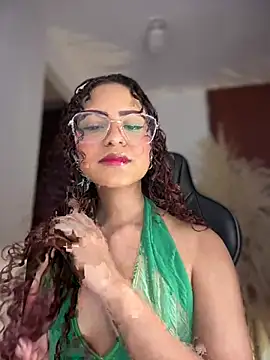 Snapshot of gretta_kler1 chatting on June 4, 2026, 10:14 pm gretta kler1 online show from June 4, 2026, 10:14 pm