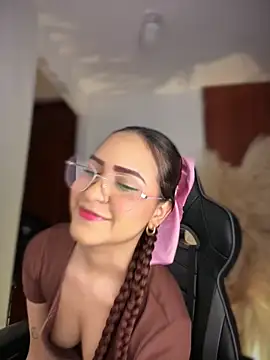 gretta kler1 online show from March 27, 2026, 11:16 pm