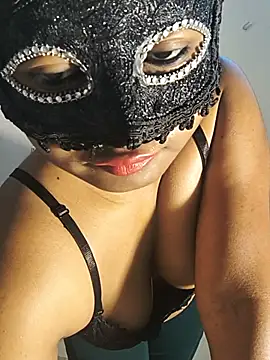 FANTASY QUEEN 07 online show from June 18, 2026, 2:32 am