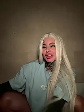 bambixboo online show from July 8, 2026, 10:10 pm