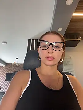 Snapshot of NINIK_STYLE chatting on May 26, 2026, 6:17 pm NINIK STYLE online show from May 26, 2026, 6:17 pm