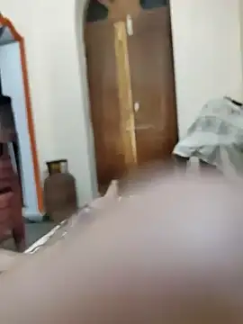 Snapshot of Ashish02345 chatting on March 20, 2025, 6:53 pm Ashish02345 online show from March 20, 2025, 6:53 pm