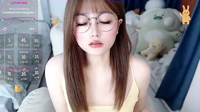 Snapshot of Sweet-18wanwan chatting on April 18, 2026, 3:47 pm Sweet-18wanwan online show from April 18, 2026, 3:47 pm