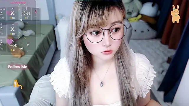 Snapshot of Sweet-18wanwan chatting on October 17, 2025, 1:46 pm Sweet-18wanwan online show from October 17, 2025, 1:46 pm