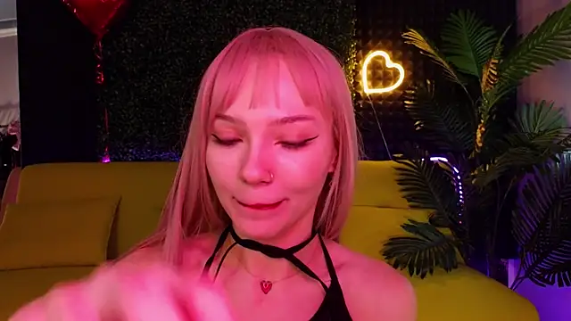 Snapshot of SandraBoyl chatting on March 2, 2025, 11:19 am SandraBoyl online show from March 2, 2025, 11:19 am