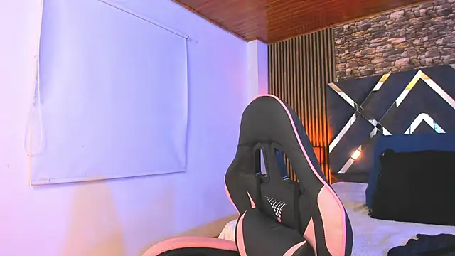 Snapshot of nathalia_zamu chatting on October 11, 2025, 3:29 am nathalia zamu online show from October 11, 2025, 3:29 am