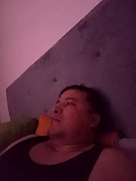 Snapshot of LusoCol chatting on October 29, 2025, 5:56 pm LusoCol online show from October 29, 2025, 5:56 pm