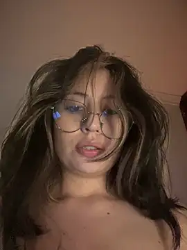 Snapshot of marie2_ chatting on January 30, 2025, 11:24 pm marie2  online show from January 30, 2025, 11:24 pm