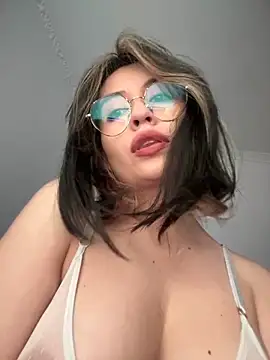 Snapshot of marie2_ chatting on December 10, 2024, 7:11 pm marie2  online show from December 10, 2024, 7:11 pm