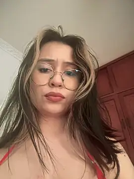 Snapshot of marie2_ chatting on January 26, 2025, 4:20 pm marie2  online show from January 26, 2025, 4:20 pm