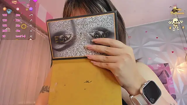 Snapshot of Candy_morgan412 chatting on November 8, 2025, 12:09 pm Candy morgan412 online show from November 8, 2025, 12:09 pm