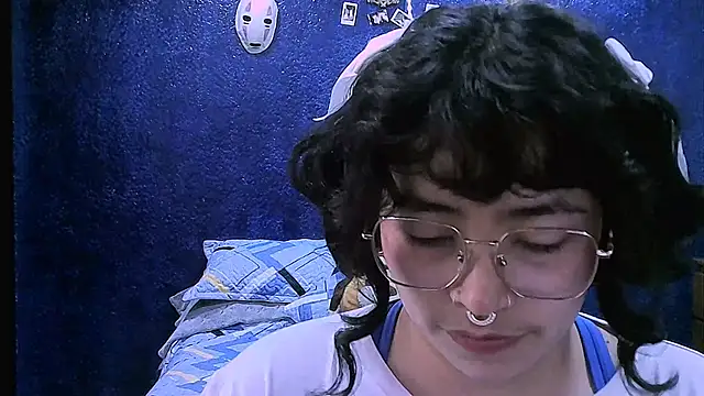 Snapshot of NinaYellow chatting on February 11, 2026, 12:38 pm NinaYellow online show from February 11, 2026, 12:38 pm