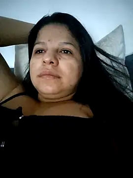 Snapshot of SINDYC chatting on April 23, 2026, 1:57 pm SINDYC online show from April 23, 2026, 1:57 pm