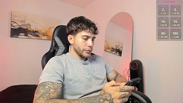 LucianSinclair online show from December 3, 2024, 12:08 am