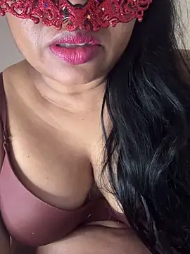 Snapshot of Shasha_X chatting on October 24, 2025, 12:42 am Shasha X online show from October 24, 2025, 12:42 am