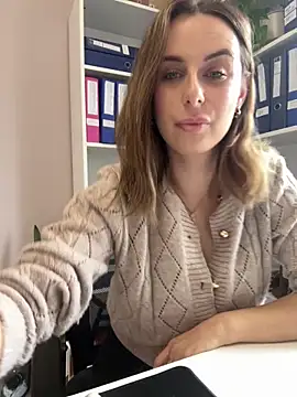 Snapshot of Hii_Lolla chatting on March 11, 2026, 7:46 am Hii Lolla online show from March 11, 2026, 7:46 am