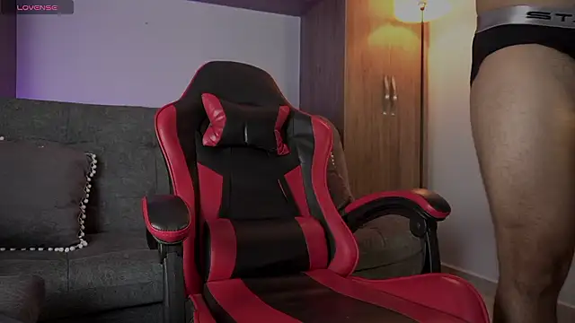 MarkHazze online show from February 6, 2026, 12:39 am