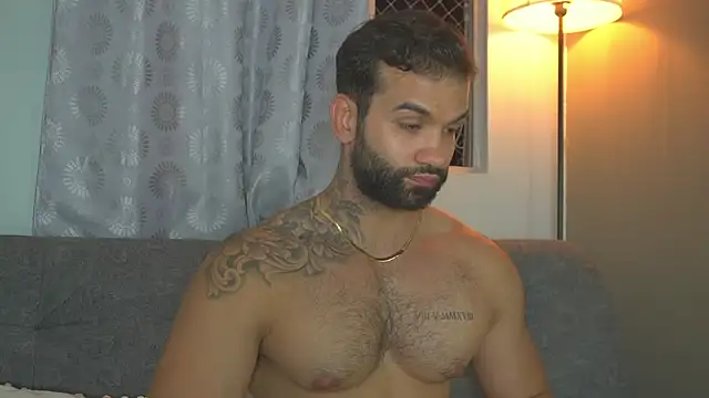 MarkHazze online show from August 4, 2026, 11:42 pm