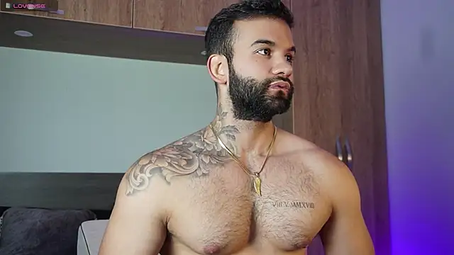 Snapshot of MarkHazze chatting on October 11, 2025, 11:28 pm MarkHazze online show from October 11, 2025, 11:28 pm