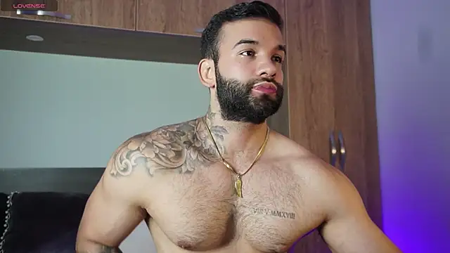 Snapshot of MarkHazze chatting on October 10, 2025, 5:25 pm MarkHazze online show from October 10, 2025, 5:25 pm