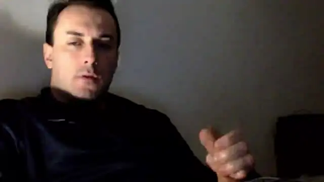 Snapshot of mainnrd chatting on January 31, 2026, 10:19 pm mainnrd online show from January 31, 2026, 10:19 pm