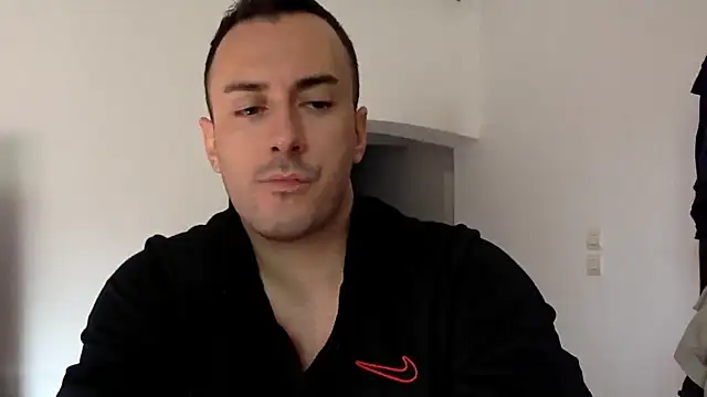 Snapshot of mainnrd chatting on October 8, 2025, 10:50 am mainnrd online show from October 8, 2025, 10:50 am