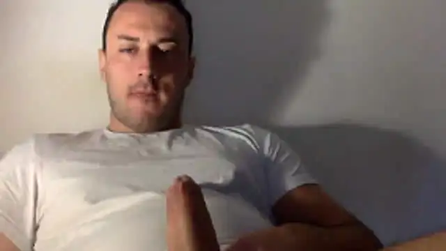 Snapshot of mainnrd chatting on May 8, 2026, 10:19 am mainnrd online show from May 8, 2026, 10:19 am