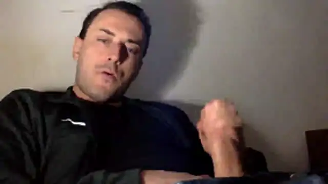 Snapshot of mainnrd chatting on April 26, 2026, 8:39 pm mainnrd online show from April 26, 2026, 8:39 pm