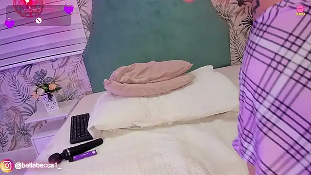 bellaa becca online show from January 30, 2025, 10:30 pm