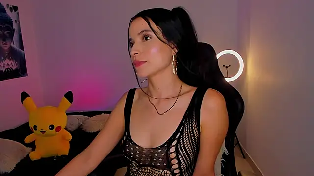 Snapshot of melanyrouse1 chatting on May 5, 2026, 8:12 pm melanyrouse1 online show from May 5, 2026, 8:12 pm