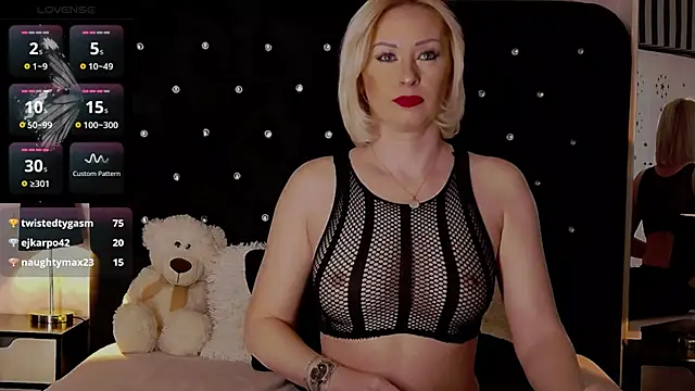OliviaShaw23 online show from February 21, 2025, 8:40 am