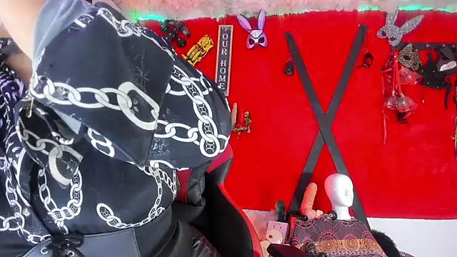 jena derboo online show from February 26, 2026, 10:48 am