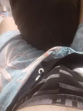 dredre1069 online show from February 19, 2026, 3:03 am