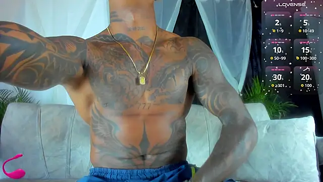 Snapshot of esteveen_ortegas_ chatting on October 8, 2025, 10:43 pm esteveen ortegas online show from October 8, 2025, 10:43 pm