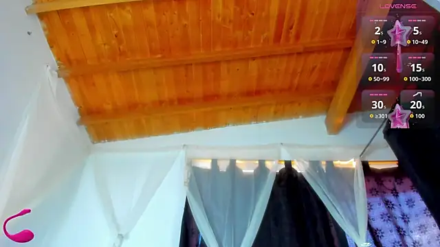 Snapshot of esteveen_ortegas_ chatting on November 17, 2025, 4:00 pm esteveen ortegas online show from November 17, 2025, 4:00 pm