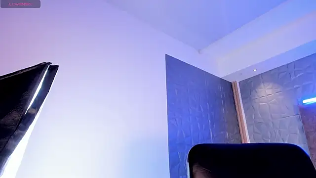 Snapshot of alicee_smithh1 chatting on November 29, 2025, 7:47 pm alicee smithh1 online show from November 29, 2025, 7:47 pm