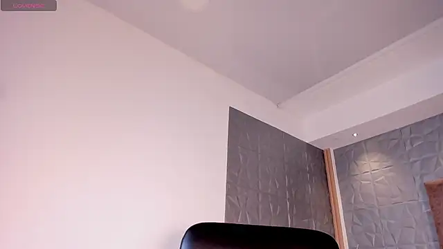 Snapshot of alicee_smithh1 chatting on November 7, 2025, 7:51 pm alicee smithh1 online show from November 7, 2025, 7:51 pm