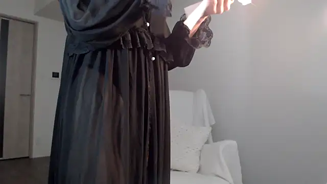 Lily 0000 online show from January 16, 2025, 5:12 pm