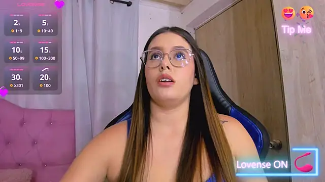 ParisShayk online show from July 21, 2026, 5:58 pm