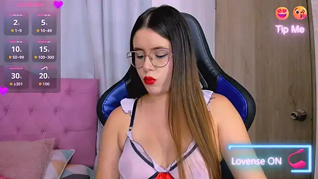 ParisShayk online show from July 28, 2026, 6:20 pm